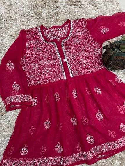 Chikankari Short Gown top